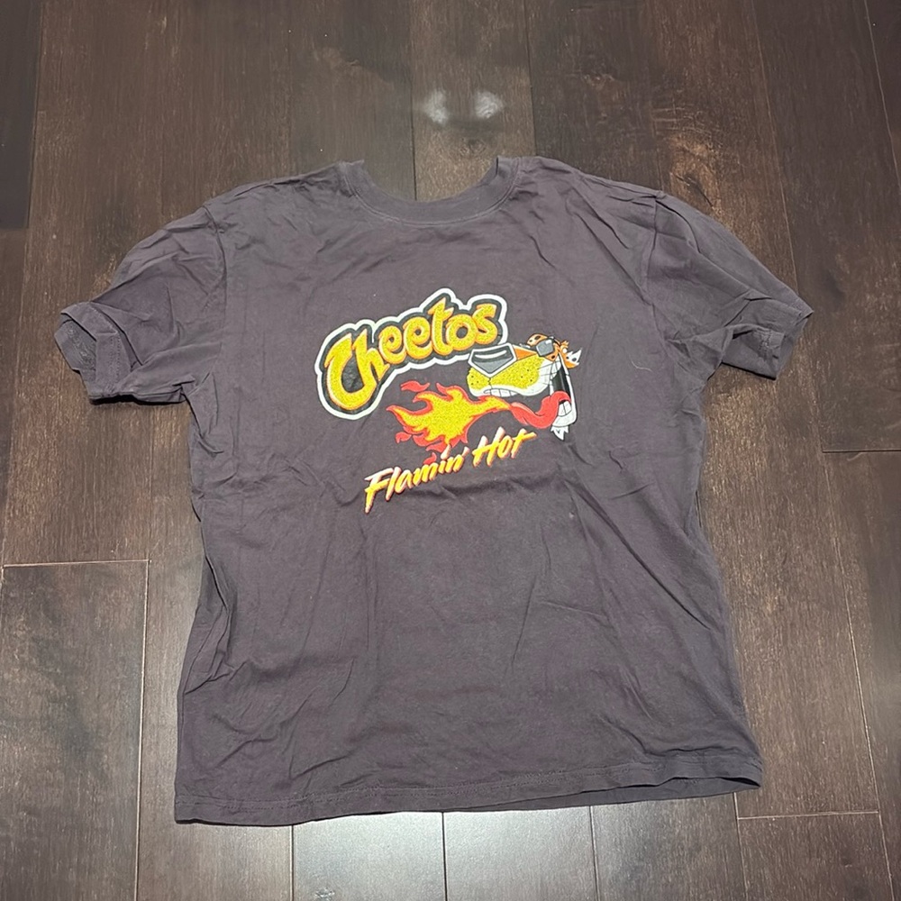 graphic tee